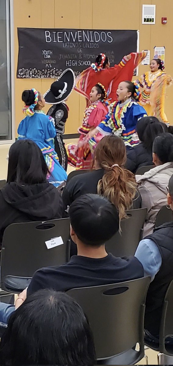MrRich_SHS's tweet photo. We had an amazing night celebrating Día de los Muertos.  Recognizing and honoring the rich traditions of our students enhances their sense of belonging, and serves to create an environment that is welcoming and inclusive. https://t.co/dSlpbw7Yah