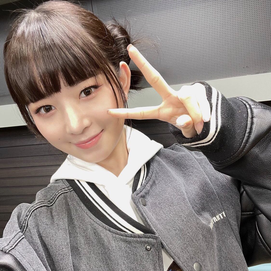 No pude evitar gritar cuando me enteré que el #𝐏𝚢x𝕚𝚍is·𖧷̷۪۪ᰰ·来𝕓ac𝚔 era hoy, y es que #𝐈ʼm·𓊈𝐧͟𝐨𝕥𓊉𓈒࣪ʂ𝚑y y es por eso que vengo con todo para disfrutar de todo el evento 

𖧷⠀ 𝒻Ꙇყ⠀⠀𝟢𝟢:𝟢𝟢 #Meɑdow