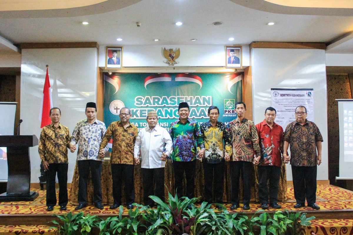 Merawat KeBhinekaan bersama Lintas Agama (Islam,Kristen,Katolik,Hindu,Budha dan Khonghucu) untuk Indonesia yg Damai.<a href="/cakimiNOW/">A Muhaimin Iskandar</a>