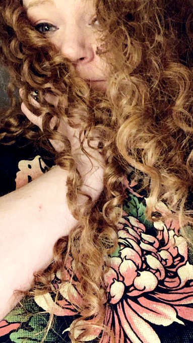 Need cuddles pls haaalp https://t.co/TL2OlPqdVc