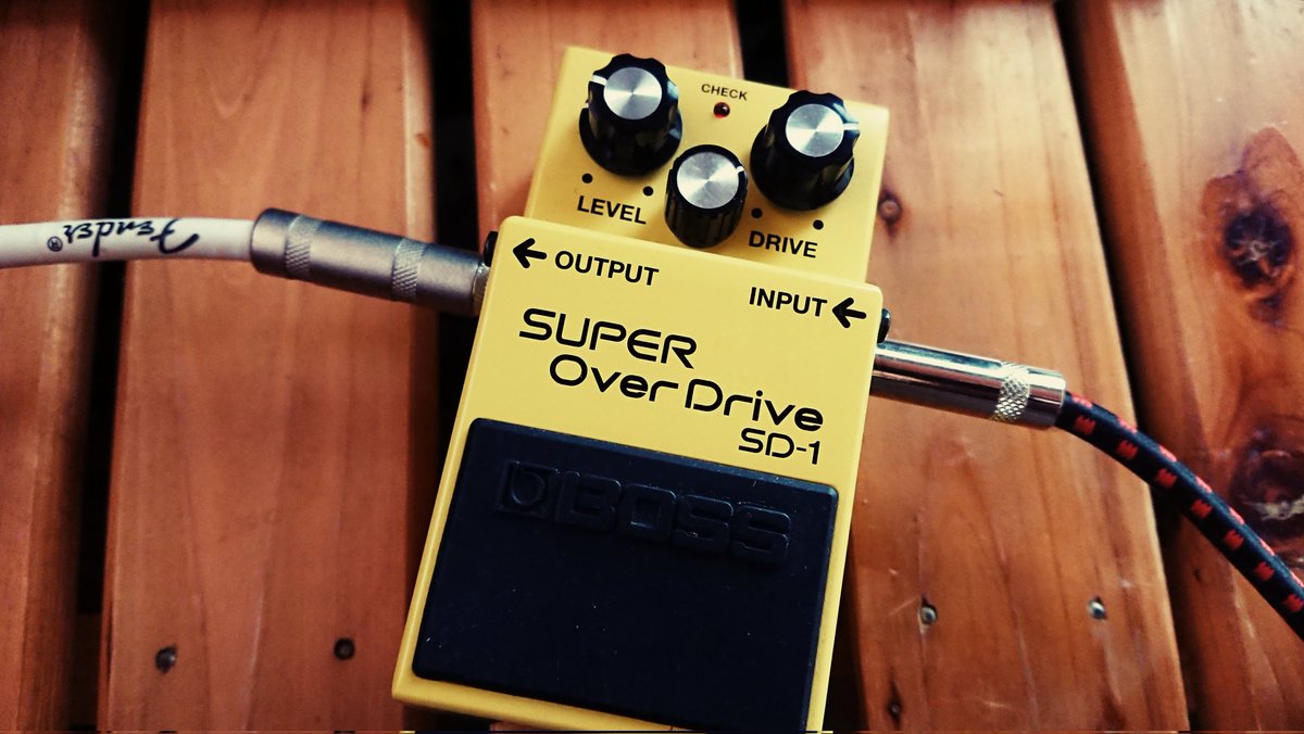 91y08DHhzr7rmOn's tweet photo. 結構気に入ってしまった。
#boss #superoverdrive #SD1 https://t.co/kKQDfy8xAN