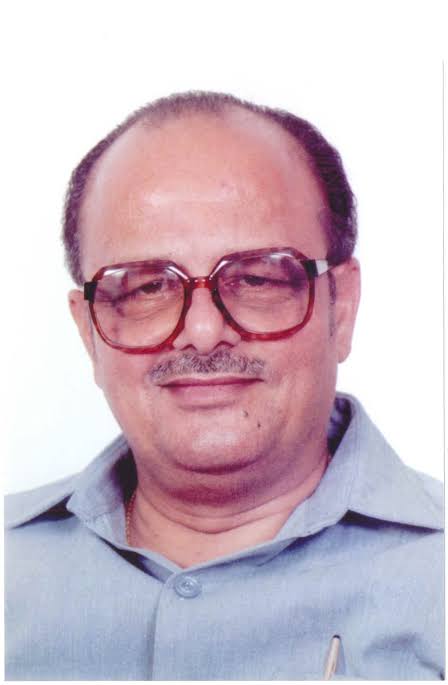 tpsingh21's tweet image. मध्य प्रदेश के पूर्व मुख्यमंत्री, भारत सरकार में कई बार के कैबिनेट मंत्री, पंजाब के पूर्व राज्यपाल, किसान प्रेमी, पिछड़ों एवं वनवासी समाज के मसीहा, सर्वहरा समाज की राजनीति करने वाले परम श्रद्धेय स्वर्गीय श्री कुंवर अर्जुन सिंह जी जयंती पर शत शत नमन।

#ArjunSingh #MadhyaPradesh