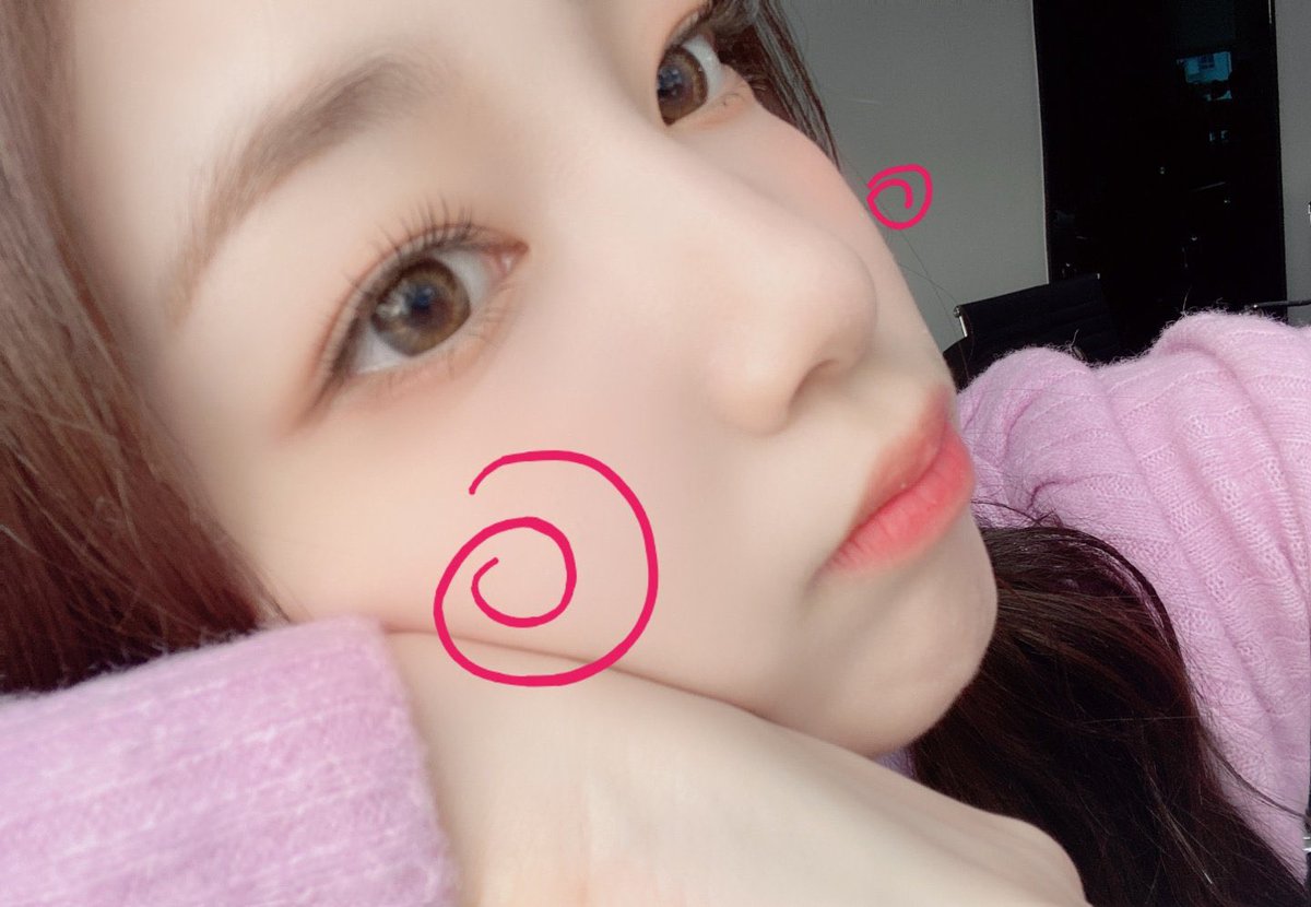 It’s #𝐫oc𝚔·𝐧ʼ𝐫ol𝕝時間 y ando al 100 lista para divertirme en el #թꪮc𝚔et𓈒࣪𝕤𝙞𝙞𝙯𝙚·𝚍𝚋 en primera fila porque no quiero perderme absolutamente nada del debut del año 

‹𝟹˖࣪   𝘀𝘄ᥱᥱt  ᥴ𝗵𝗲rr𝘆 🍒 #𝑖zas𝑘un