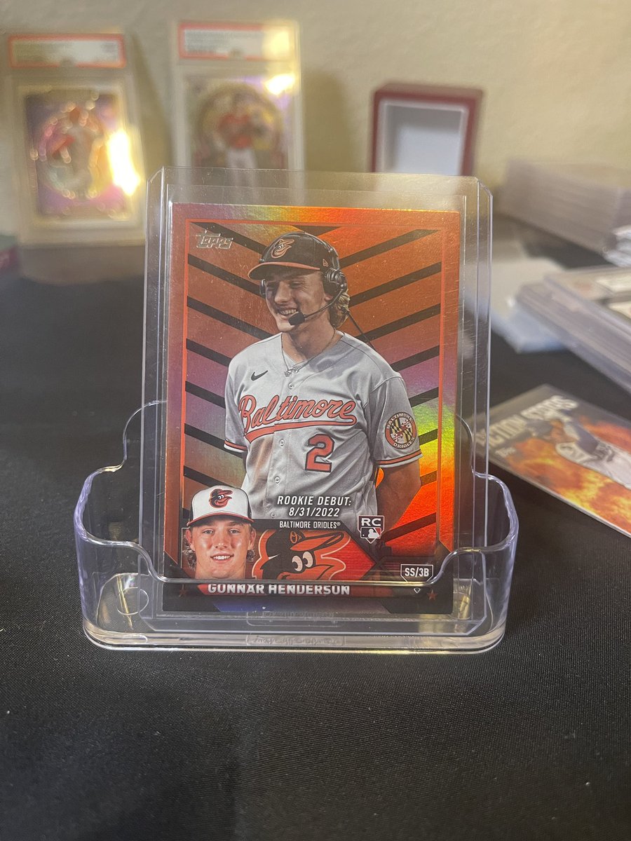 What a hit tonight on #whatnot! Did a break on the 2023 Topps Update Blaster Box!! Good night if you ask me! 

Next show November 18th at 6:30pm PST. #mlb #Orioles #sportscardcollector #