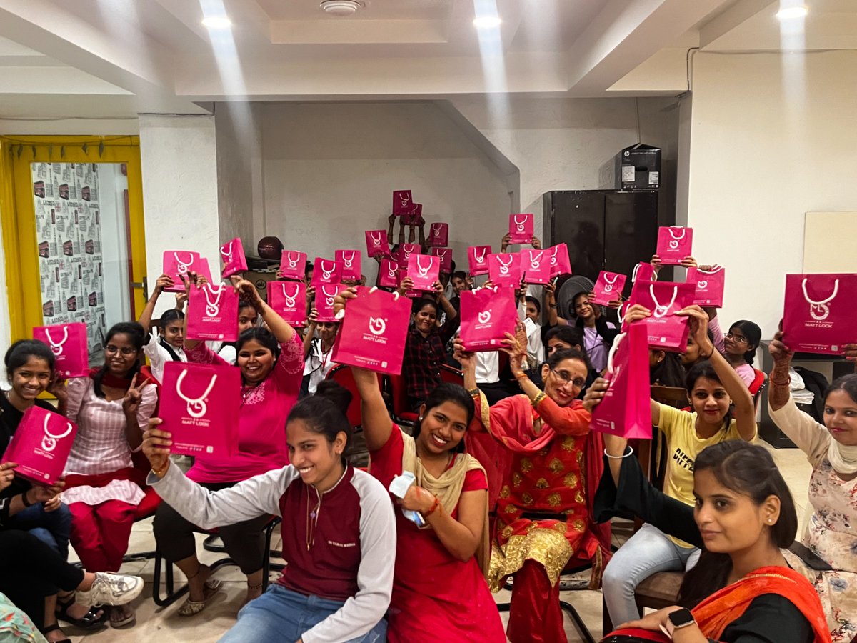 SahyogCare4You's tweet photo. On November 2, 2023, #mattlook Cosmetics, under the Born For Beauty company, generously donated our vocational training center with a range of makeup products
#mattenails #mattlook #vocationaltraining #SkillIndia #lorealparis #lakmefashionweek #SushmitaSen #MudraYojna https://t.co/r8TOmhpsVq