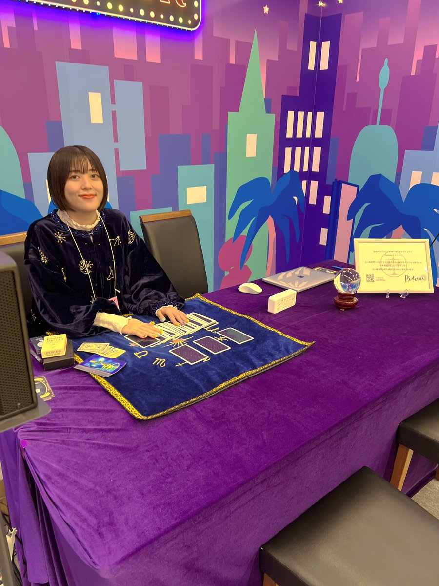 meiran_tarot's tweet photo. #AGF_2023 2日間ありがとうございました💓やっぱり獅子座が多い＆寅卯空亡次いで辰巳空亡が多くて、悩まれてる人が占いに来てる感ありました👀🔮
普段配信で鑑定をしてる分、生のリアクションを感じられて私も楽しかったです✨お疲れ様でした🥳
#トレミー #TRYSTAR #AGF2023 
@TRY_STAR_info https://t.co/6MTUsRVrmT