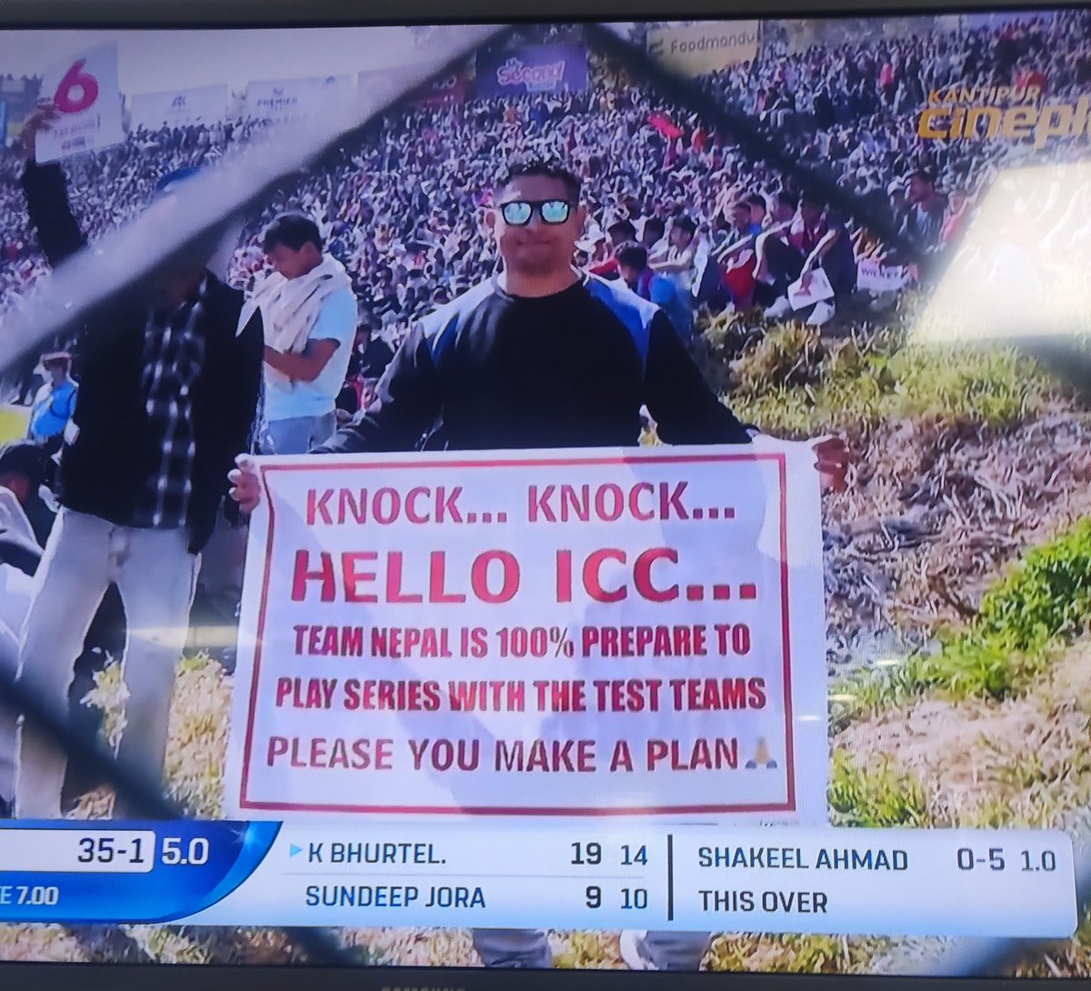 saritashresta's tweet photo. Message from Nepali Fan to @ICC https://t.co/1C57SBAG0G