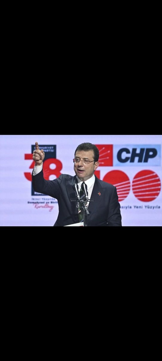 gilliibrahim's tweet photo. adam kazandı. 👏👏 https://t.co/fyC2mcKz46