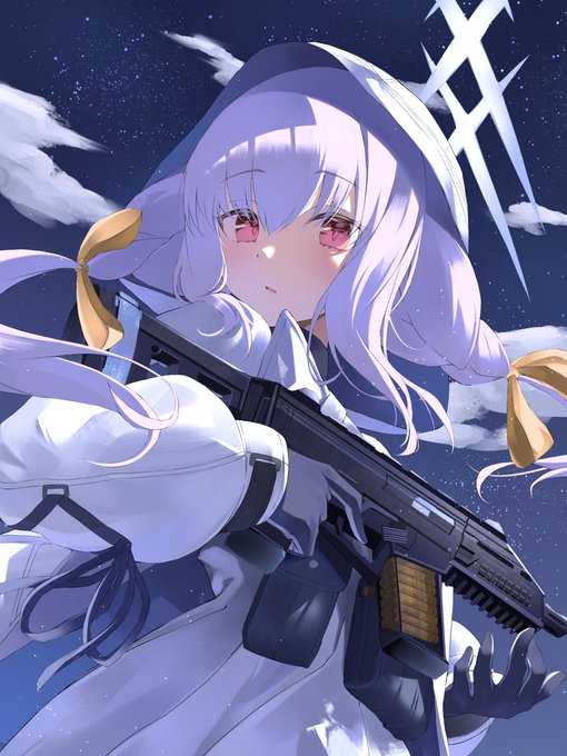 「assault rifle white hair」 illustration images(Latest)