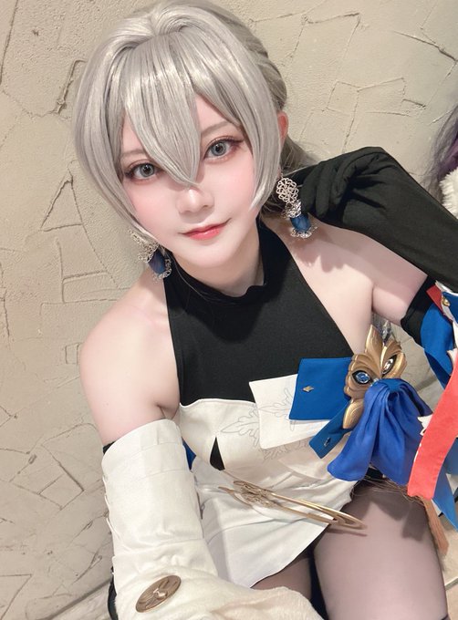 コスプレイヤーくれのTwitter画像37
