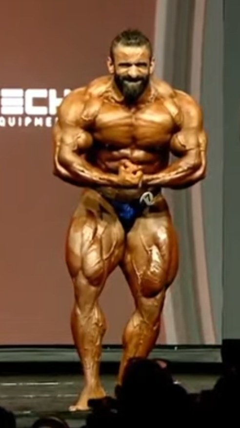 adll____'s tweet image. Congratulations to you Derek but Hadi was 100% better than you 😉
 
Again, injustice and collusion,
#MrOlympia2023 
#hadichoopan
#dereklunsford