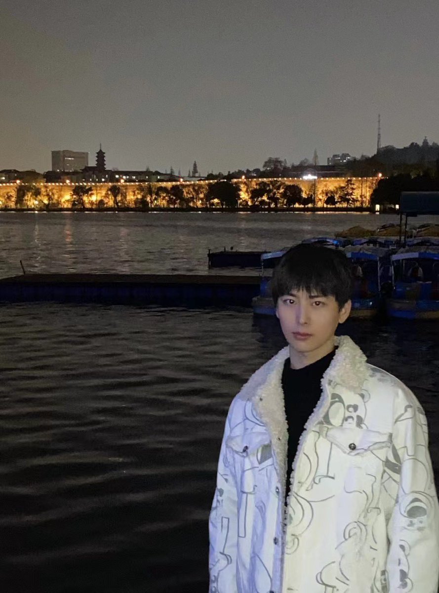 shanyuchi514's tweet photo. 以后就当朋友圈发啦 https://t.co/949AzZsZwx