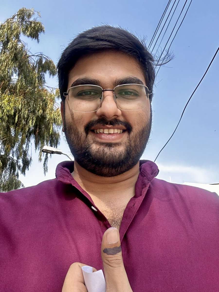TalalChandio's tweet photo. Today, my vote is a step towards a brighter future for Karachi. I voted @murtazawahab1 for revival of my city #KARACHI.🗳️
#RevivalOfKarachi https://t.co/1N1PT4udFd