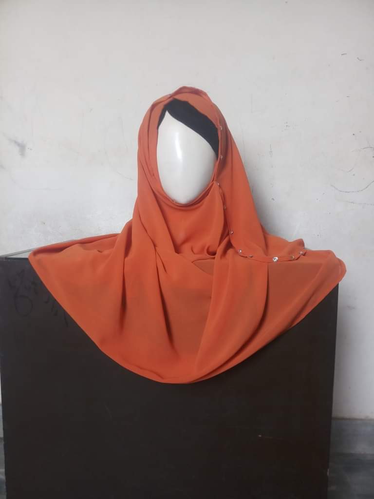 StyloHijab's tweet image. Pre Winter Arrival........Diamondize Double Loop Pinless Hijab

Place your order on website: stylohijab.com/product-catego…

Place your order on WhatsApp: (+92) 306 040 50 90
.
#hijabfashion #modestfashion #muslimahstyle #hijabista #modestclothing #hijabi #muslimfashion #hijabchic