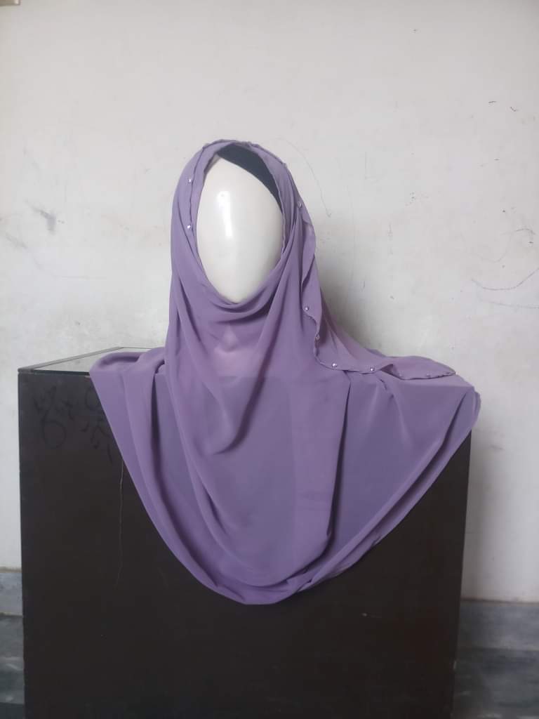 StyloHijab's tweet image. Pre Winter Arrival........Diamondize Double Loop Pinless Hijab

Place your order on website: stylohijab.com/product-catego…

Place your order on WhatsApp: (+92) 306 040 50 90
.
#hijabfashion #modestfashion #muslimahstyle #hijabista #modestclothing #hijabi #muslimfashion #hijabchic