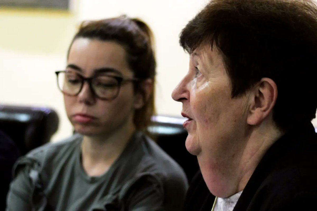 oplaneti_se's tweet image. Zelena lista Srbije je u Sokobanji održala  okrugli sto sa Zelenm stolicom, na kom je predstavljeno istraživanje "Šta građani Srbije misle o klimatskim promenama?" 

Ove aktivnosti su deo EKO-SISTEM programa koji realizuju Mladi istraživači Srbije, a podržava Švedska.

@MISVSS