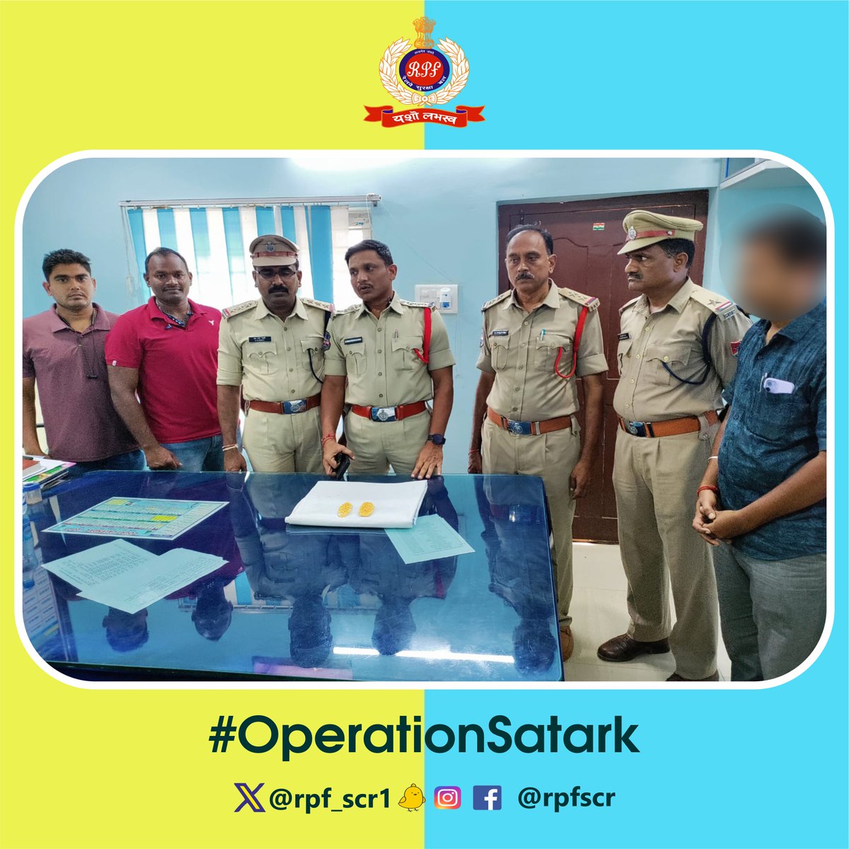 Vigilance, Vigor & Victory..
#RPF & #GRP #Khammam ensured the detention of 1  with a significant amount of unaccounted gold worth approximately 25.20 lakhs. Legal proceedings have been initiated by Income Tax Department. #OperationSatark #SentinelsOnRail
@RPF_INDIA @RailMinIndia