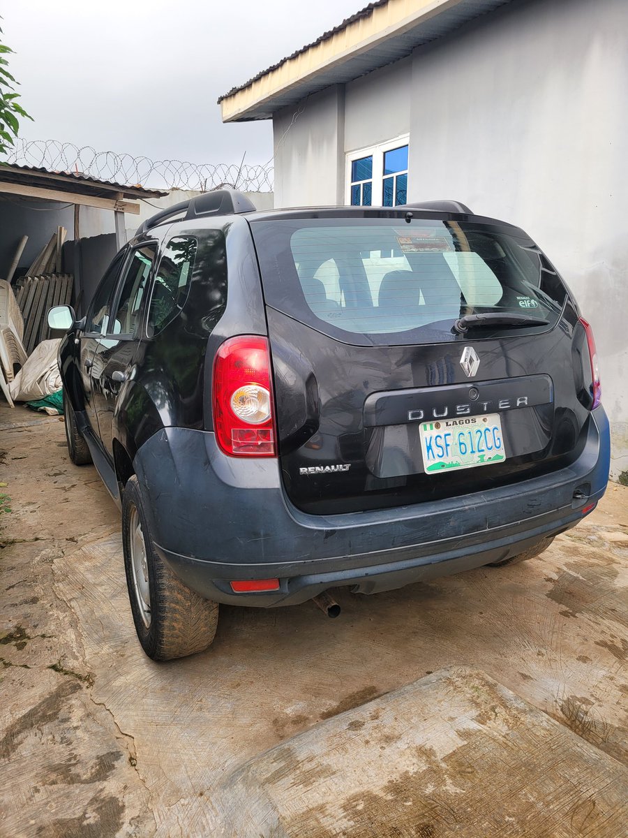 DShogotex's tweet photo. They call me the "Ambassador of Renault" now in Nigeria because I have sold dozens of Renault to different parts of the country and I am still selling. I currently have more than 5. That's me right there in the last pic. https://t.co/mCtI8pZUGX