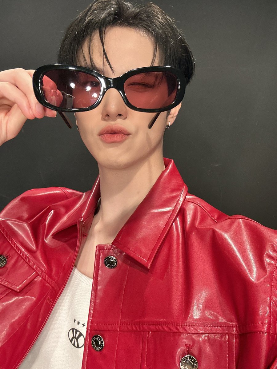 (Gigantic) sunglasses 😎