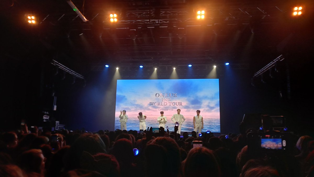 toxone_'s tweet image. Nie wierzę że to są zdjęcia robione przeze mnie. Nie wierzę że ja ich widziałam 😭😭😭