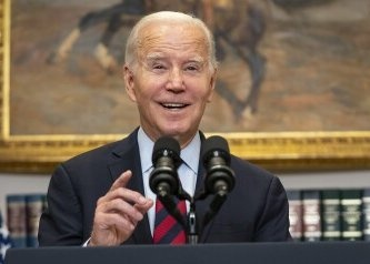 Chicago1Ray's tweet photo. (RT) if you think House oversight has enough evidence on Biden to Arrest his fucken ass https://t.co/tvGEclGUxl
