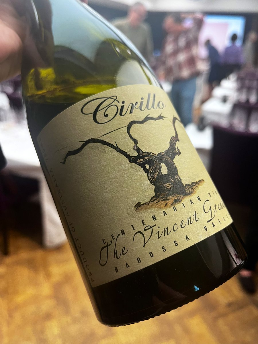 Grenache from South Australia 🇦🇺 making big strides; read my full report of the incredible Master Class organised by @AmeliaPinsent the-buyer.net/tasting/wine/s… with @MatthewSJukes @gilescooke @SusieBarrie @wine_australia @Wines_SA @FarrVintners @liberty_wines