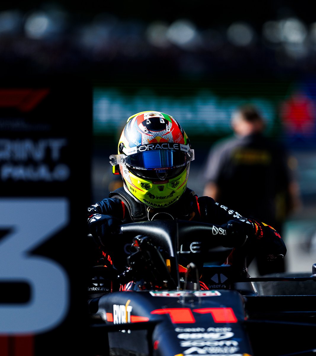 Bom dia 😎 𝑹𝑨𝑪𝑬 𝑫𝑨𝒀 in Interlagos 💪 #BrazilGP 🇧🇷