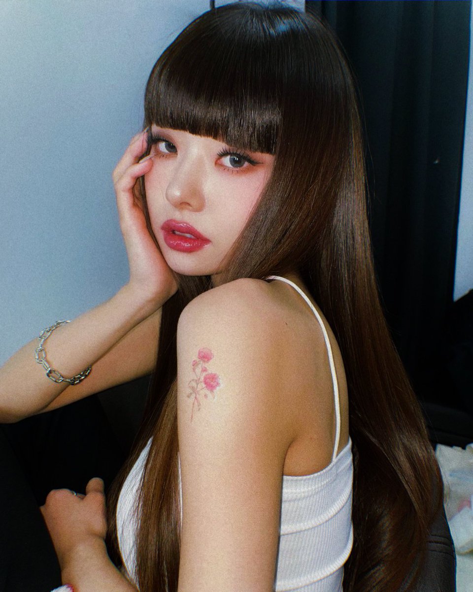 ᅟᅟ
ᅟᅟᅟ  𑄹٫🩰ִʾʾ𝅄 — Motivos pra você NÃO ficar/namorar comigo:

- Eu sumo constantemente.

- Sou praticamente um gato, ou seja, gosto de carinho apenas quando EU quero e fico muito irritada se me tocam quando não estou afim de carinho.

- Sou muito implicante.
ᅟᅟ
ᅟᅟ