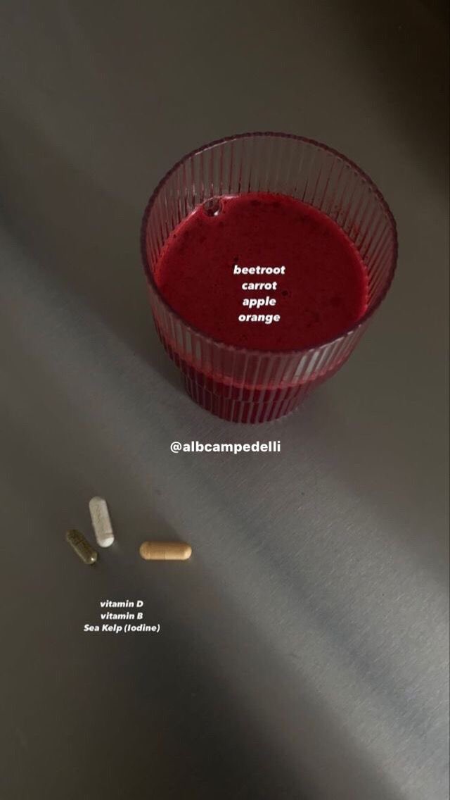 إيش أفضل فيتامينات او مشروبات جربتوها للشعر وللأظافر والبشرة وفادتكم علمونا :