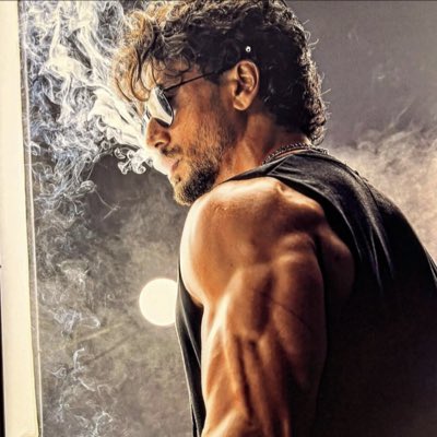 Tiger Shroff FC tweet media
