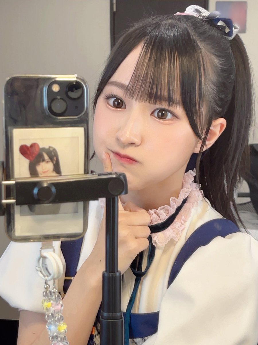 【最終値下げ】高嶺のなでしこ 東山恵里沙 SNS アクキー クリスマス 直筆 高嶺のなでしこ 東山恵里沙 直筆チェキ サイン入り たかねこ
