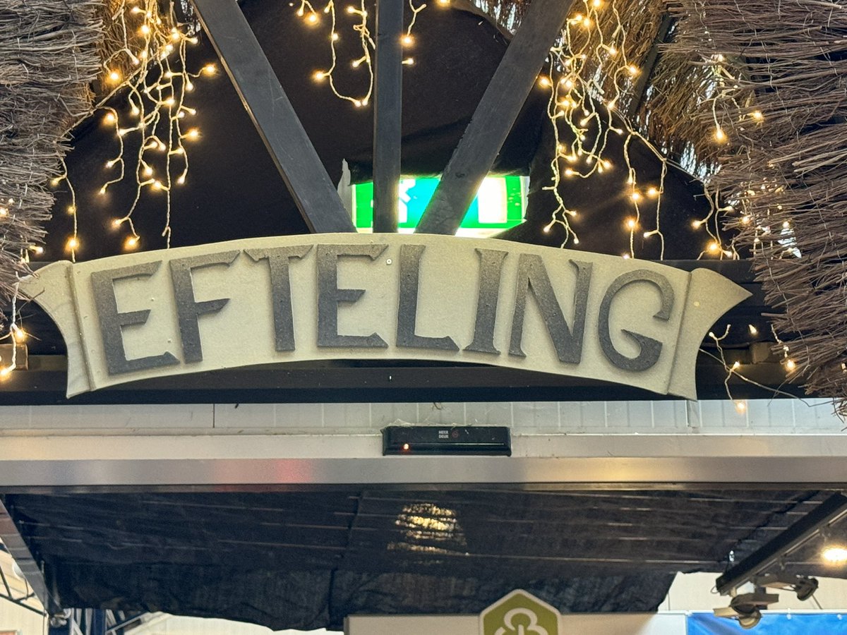 cindy_ve's tweet photo. #Efteling #Bosrand https://t.co/SRpl7bjtoW