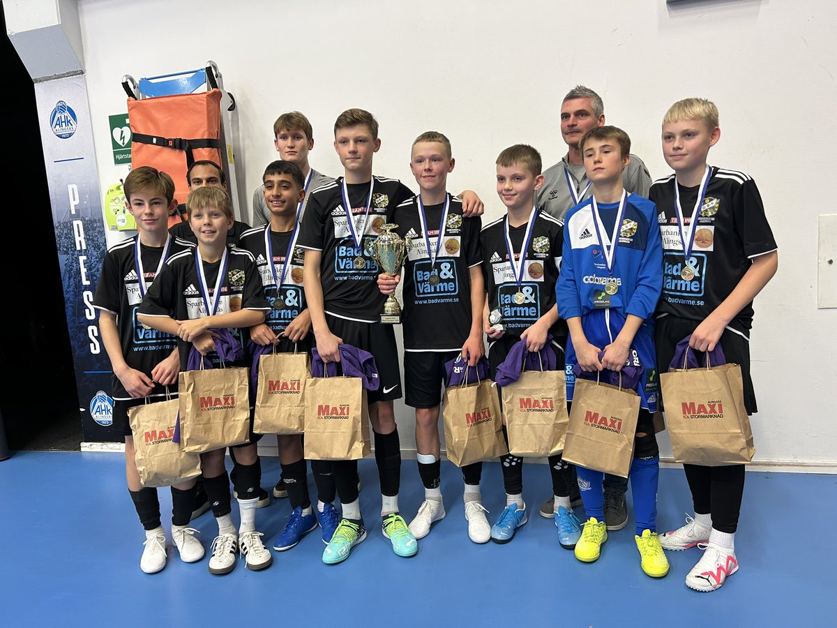 Kycklingcupen's tweet photo. P14 finalen vanns av Gerdskens BK! https://t.co/uFFiZUQ43X
