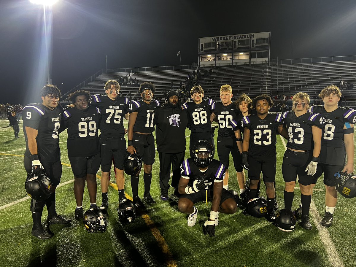 SeanKamara's tweet image. It’s been real 🫶🏽🫶🏽 @WaukeeFB #DOGPOUND