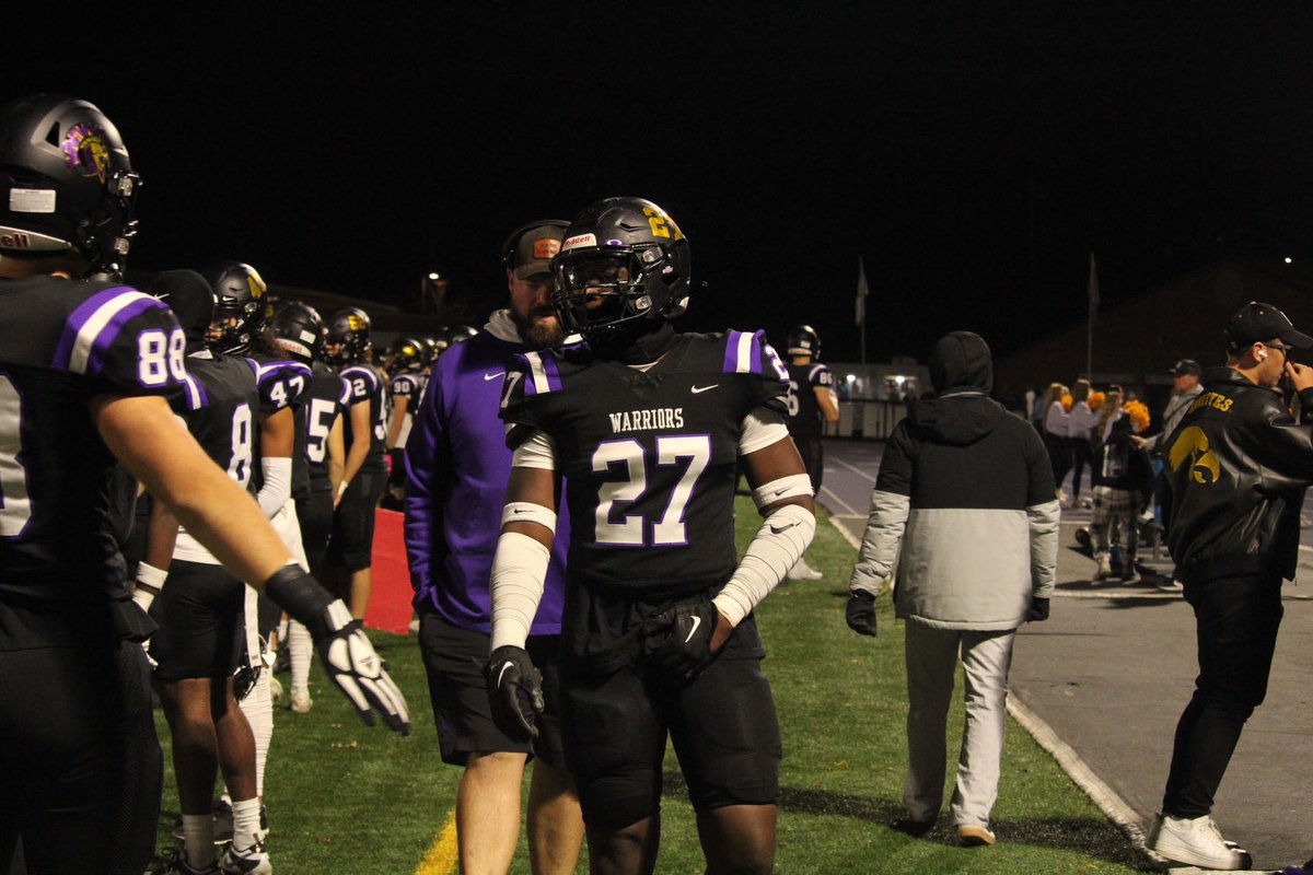 SeanKamara's tweet image. It’s been real 🫶🏽🫶🏽 @WaukeeFB #DOGPOUND