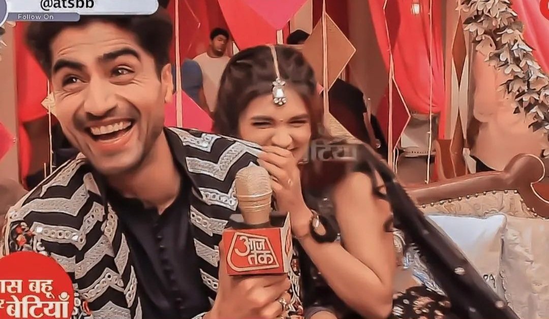 MeethiDana's tweet photo. I'll miss them sm🥹🫶🏻🦋✨️
Their iv's>>>❤️‍🔥

THANK U HARSHALI FOR ABHIRA 
#yrkkh #abhira #harshali https://t.co/1uTmkUB2Xc