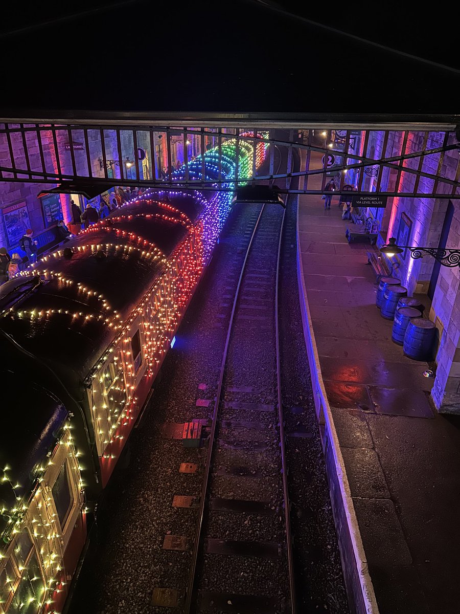 PortlandTMD's tweet photo. A great fun night ⁦@nymr⁩ with the #LightSpectacular well done to all those involved in organising it 👍🏻 https://t.co/tiPaYa0xJ8