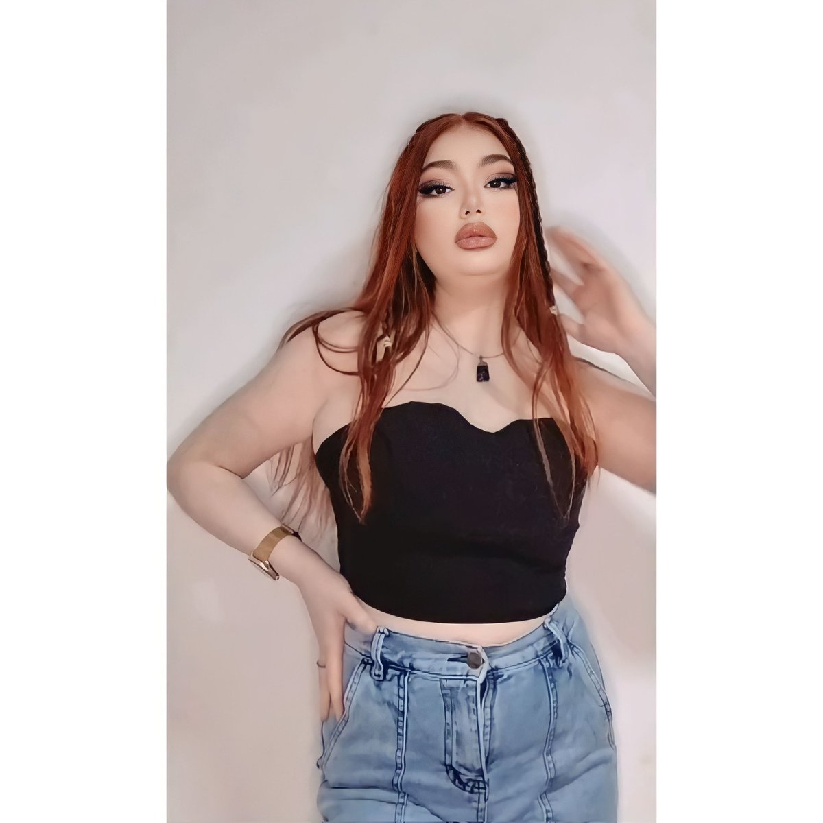 NexucoD's tweet photo. 📷🤍
Makeup super sencillo
Mi top es de @indian
Mi Jean es de @Moon
Mis productos de maquillaje son de @ushas
#makeup
#makeuplooks #moda #tumblr #asehatic #oufits #oufitskoreanos 
#modacorena #ashteatic 
Iluminacion y editacion por Remini 
Pueden seguirme en Ista:Sheelag_gonzalez https://t.co/ANfc8TiUHt