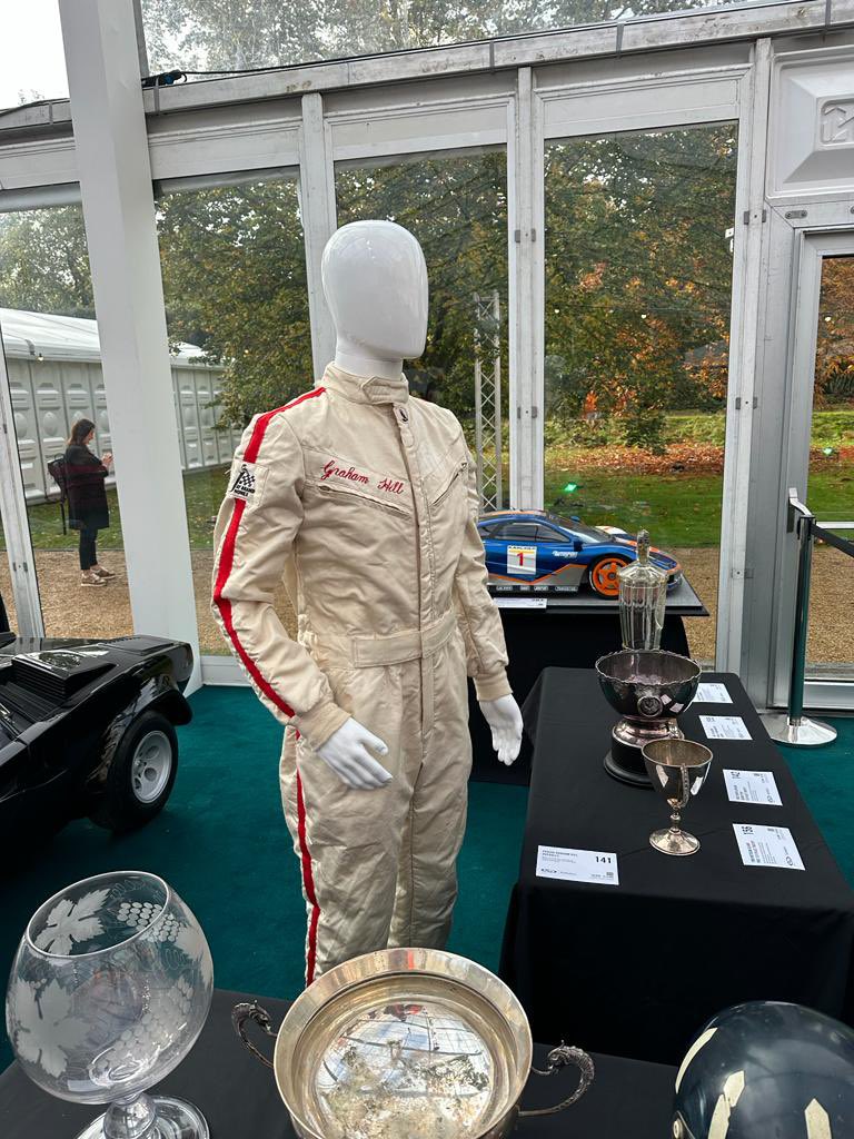 Project 4 Broadcast tweet media