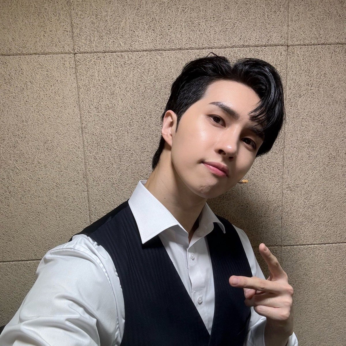 RealVIXX tweet picture