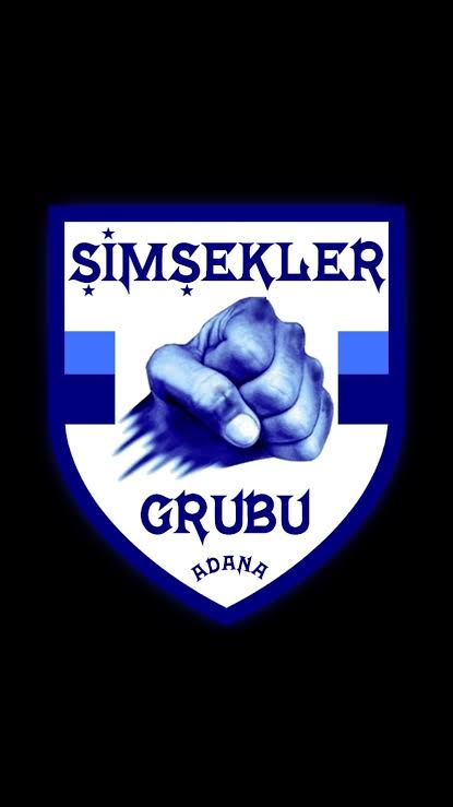 Eskiden bir kişiyi bırakmazdık ardımızda. Biz yine eskisi gibiyiz, arkamızda kimseyi bırakmadık.

Yakışan neyse onu yaptık. Biz de bilirdik araçla, trenle vapurla, gitmeyi; ama "Ya hep beraber ya hiç birimiz..." dedik!

Bugün deplasman tribününde tek bir taraftarımız olmamalıydı.