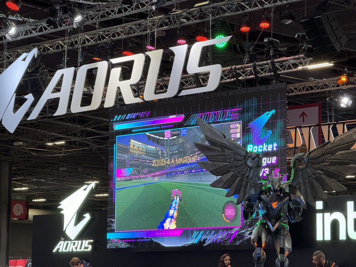 AORUS_France's tweet image. Dernier jour de #PGW pour nous 😢

🎁 Aujourd'hui on fait simple pour tenter de gagner une souris AORUS M6 🖱️ :
🔸 RT + Follow @AORUS_France 
🔸 Répondez en commentaire avec #AORUSPGW23