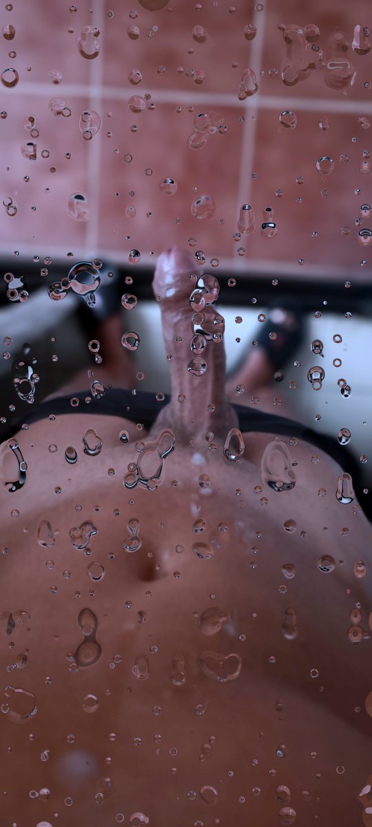 hoy amaneció el día como mi polla! mojado...
Alguien que me la quiera secar?⬇️
onlyfans.com/elmago30