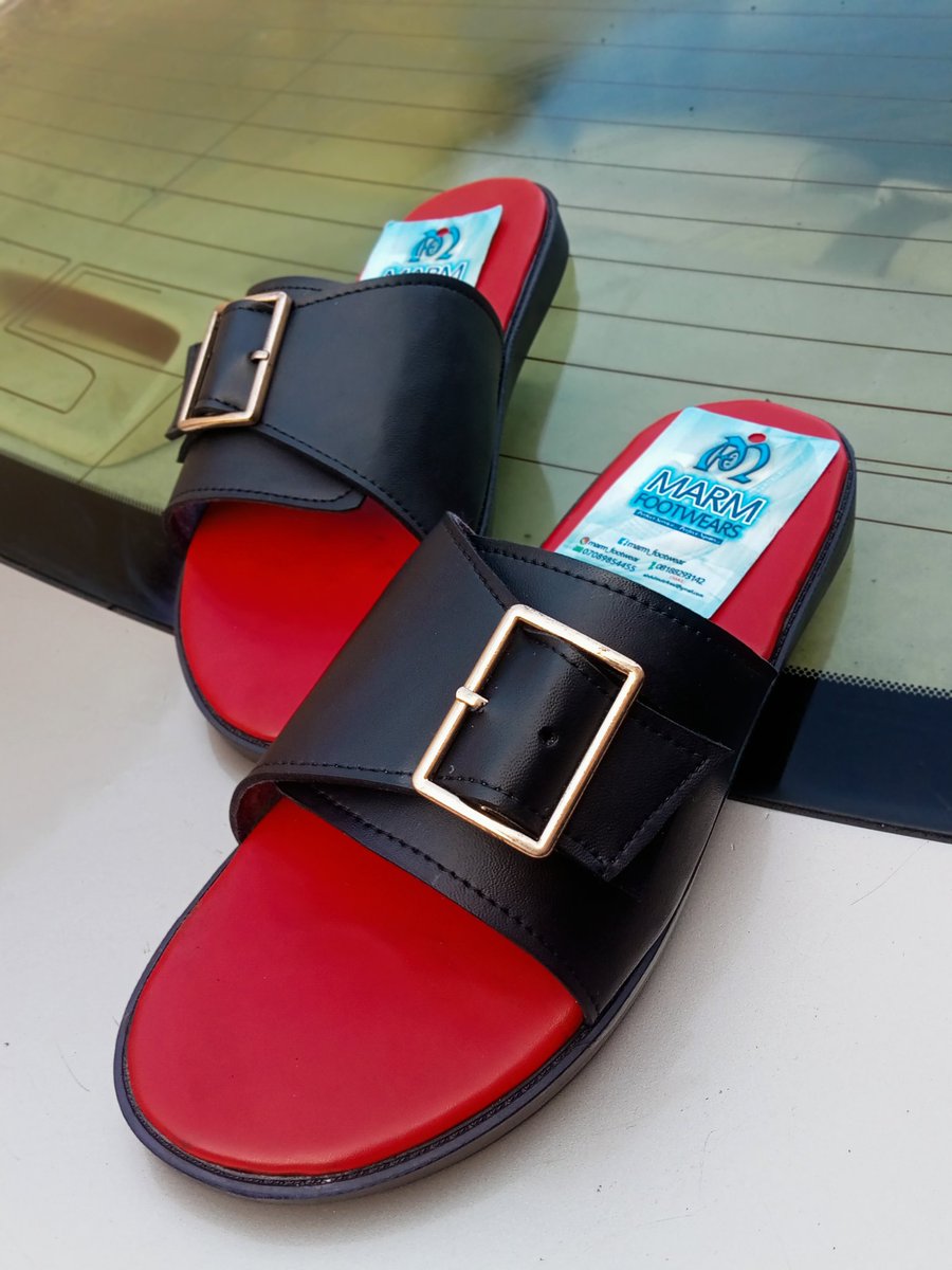 Abdulmuiz4real's tweet image. Get your feet nice footwear from MARM.
WhatsApp:+2347089854455.
Price:10k
Size:40-45
#Tottenham #Chelsea #Otedola| #ministerofpower #unilorin #Dangote #USDT #ArthurEze #Naira #Liverpool #Presidente #Cancelo #Israel #Gaza #glorycollision6 #GOAT𓃵 #AttackOnTitan