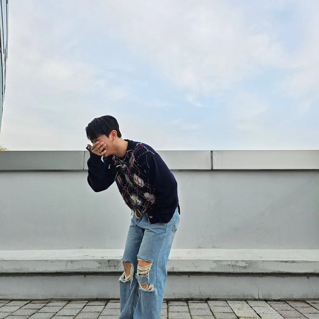 ofJoochan's tweet photo. I just burst out laughing. https://t.co/x0EZsnwWnH