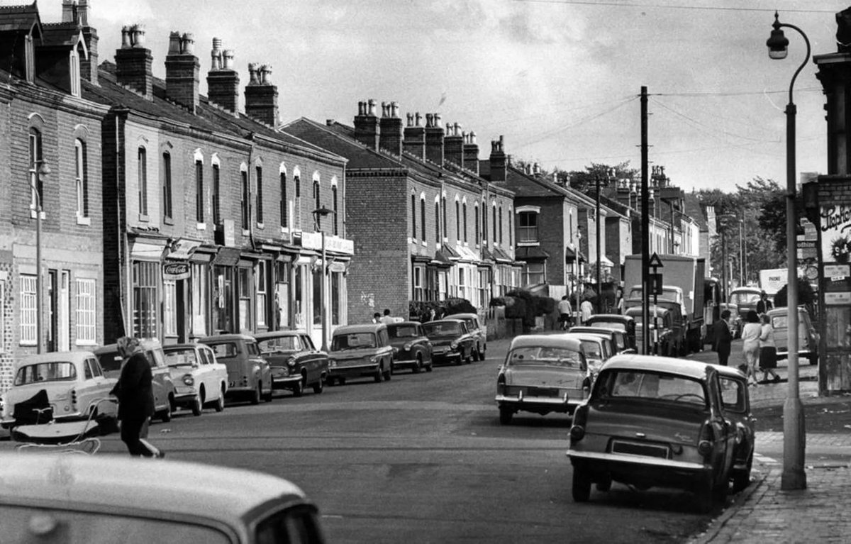 The sixties. Before the Internet. Before pubs started to dwindle away. Before greed. Before we forgot how to respect one another. Before mobile telephones. Before the end of community spirit. Before the poverty...

Can you see what we've lost?

#life #society #Flashback #Britain