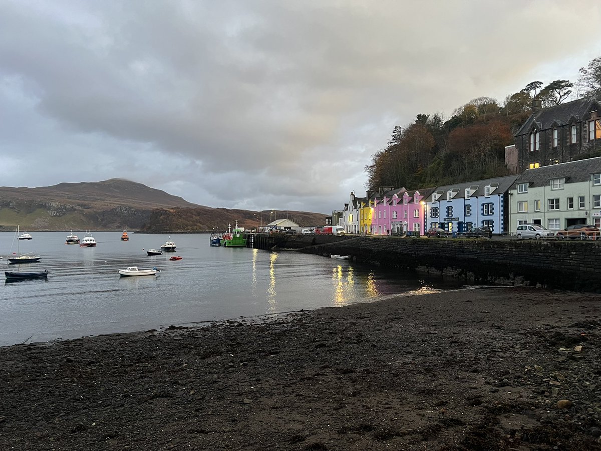 Edition002's tweet image. A few days in Skye with the M340i Touring this week.