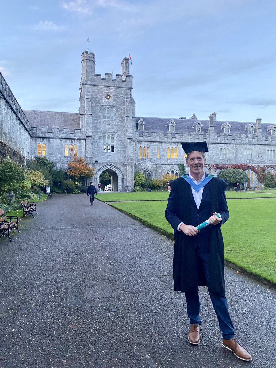 Congrats to Tom for earning a diploma in Environment, Sustainability & Climate from @UCC! 🎓🌍 #Graduation #Sustainability
#DairyFarmer #FarmhouseCheese