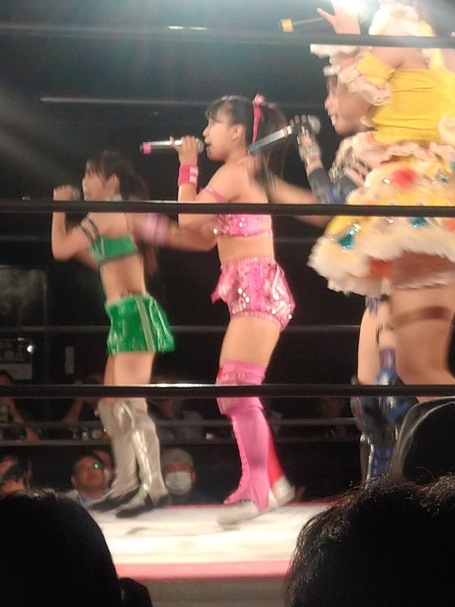 kero121212's tweet photo. 11/3 #アプガプロレス の歌のコーナー。
#tjpro https://t.co/SiohMio19a