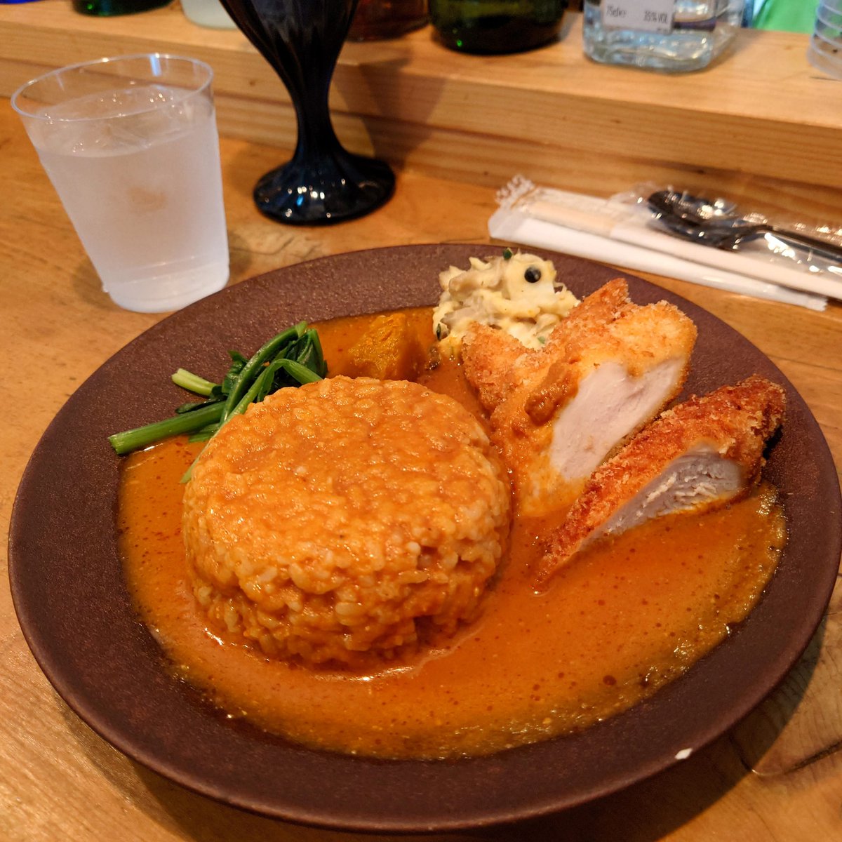 yt_taka's tweet image. 素敵なライブに美味しい食事をありがとうございました✨

#2oz
#海老名Booze